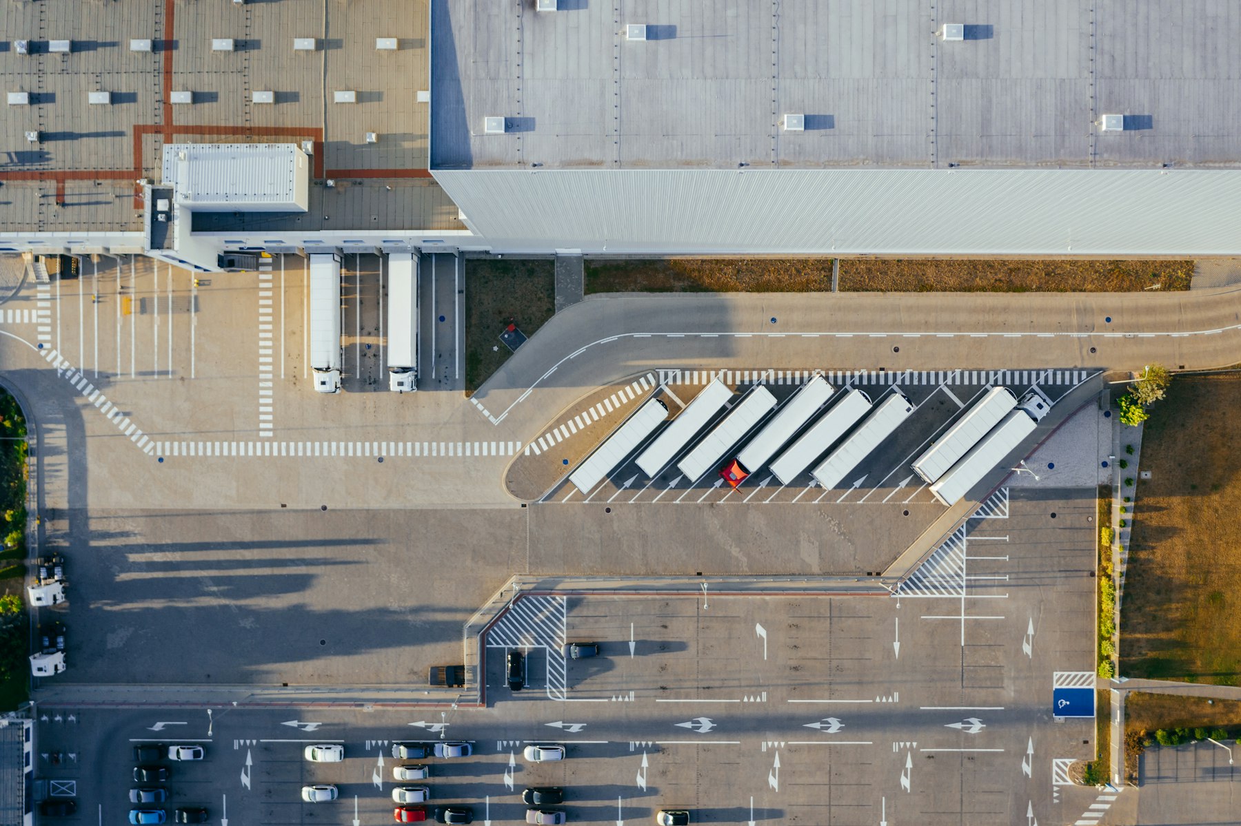 KK Delivery – Logistikzentrum aus der Luft